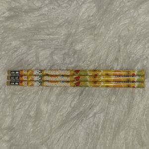 New! Vintage Hello Kitty Sanrio Bee Lead Pencils ✏️